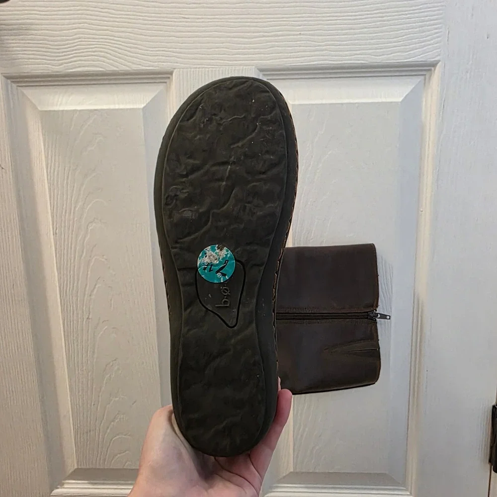 B.O.C. Born Concept Brown Tall Riding Boots Buckle Equestrian Outdoor Size 7.5M - Picture 3 of 5